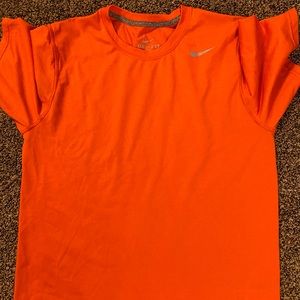 Men’s Nike t-shirt